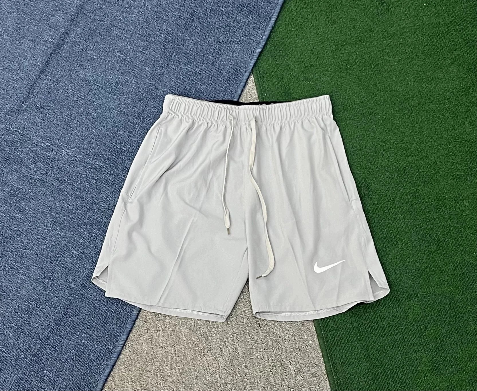 Nike T-Shirts Running Division graphic — 16