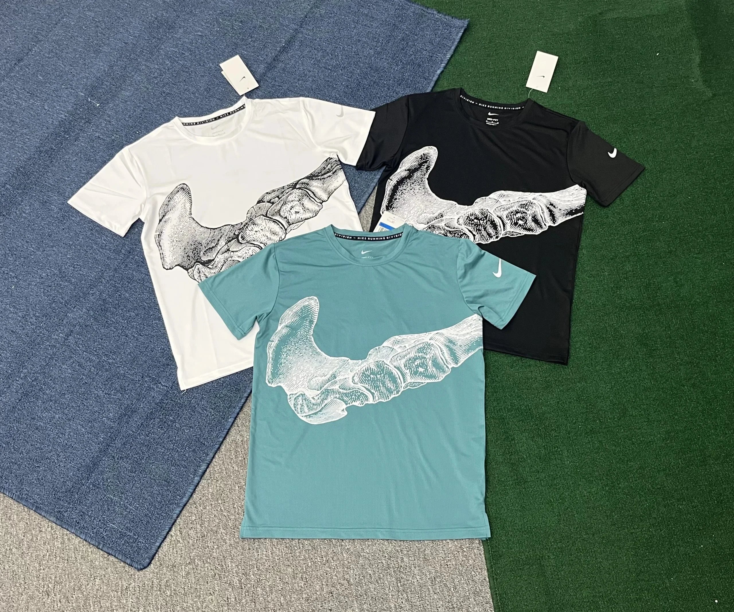 Nike T-Shirts Running Division graphic image 2