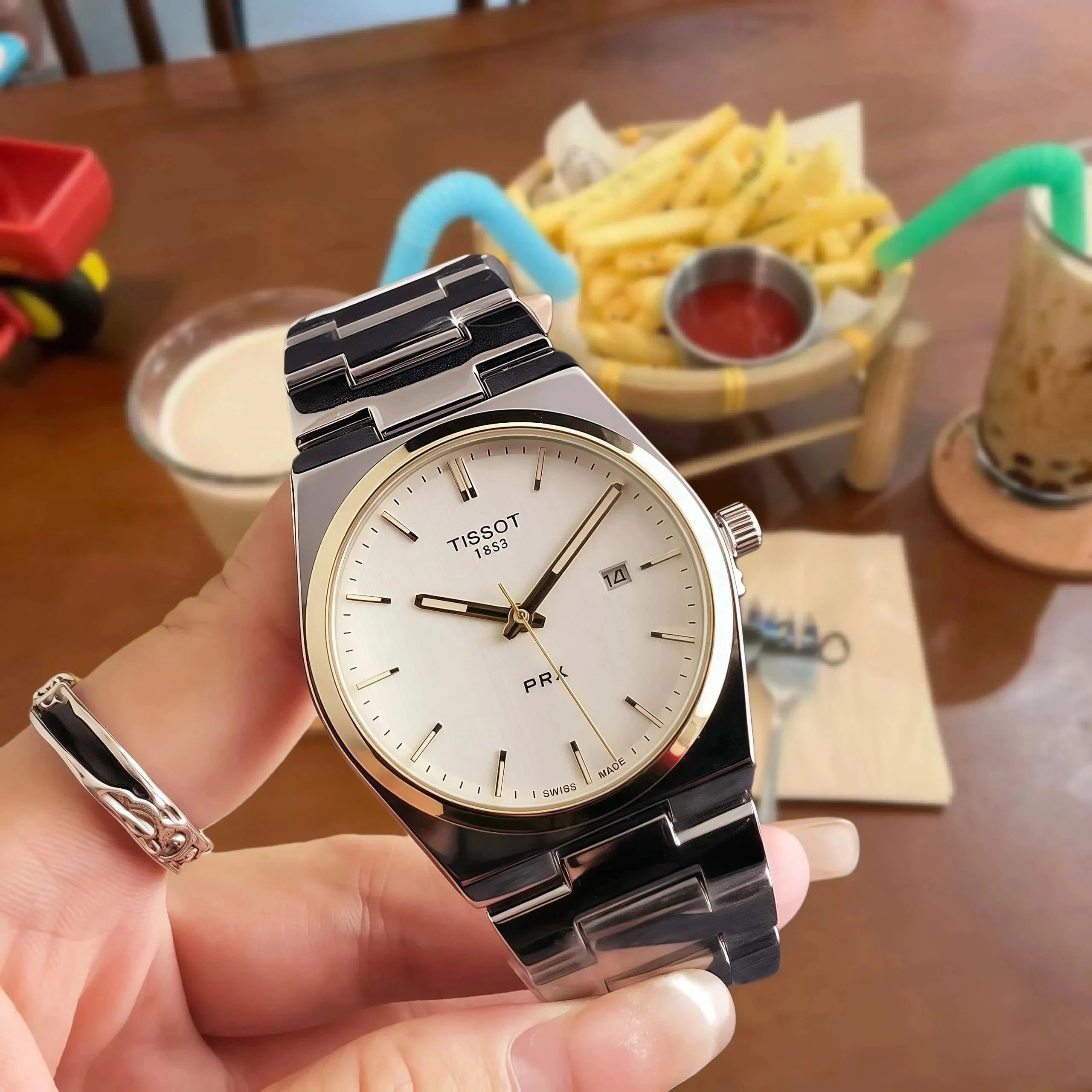 Tissot Watches Analog wristwatch with metal bracelet — 11