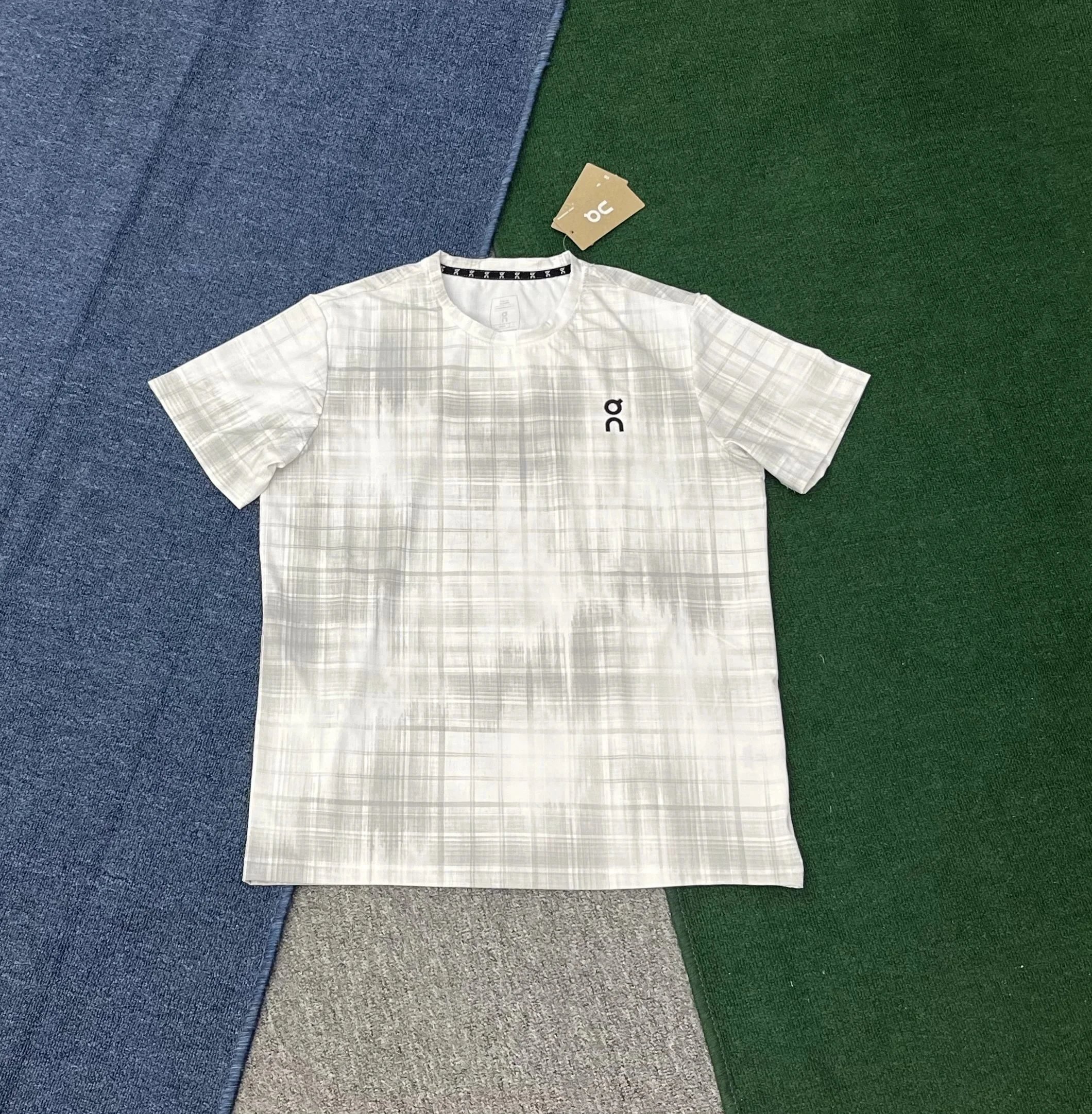 On T-Shirts Marble-print raglan short-sleeve T-shirt — 12
