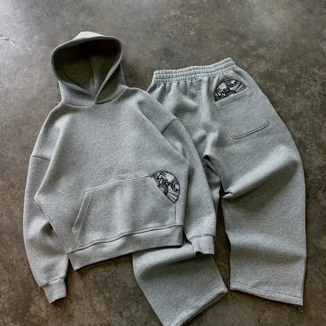 Unbranded Hoodies & Sweatshirts Oversized hoodie with kangaroo pocket and half-disc graphic applique product detail image 6
