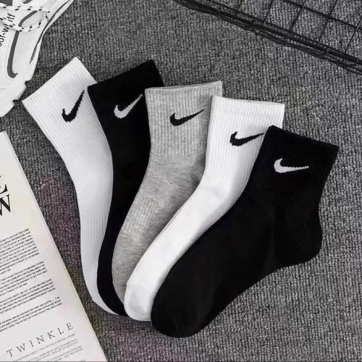 Nike Socks Swoosh crew — Nike mid-calf socks (2 white, 2 black, 1 gray)