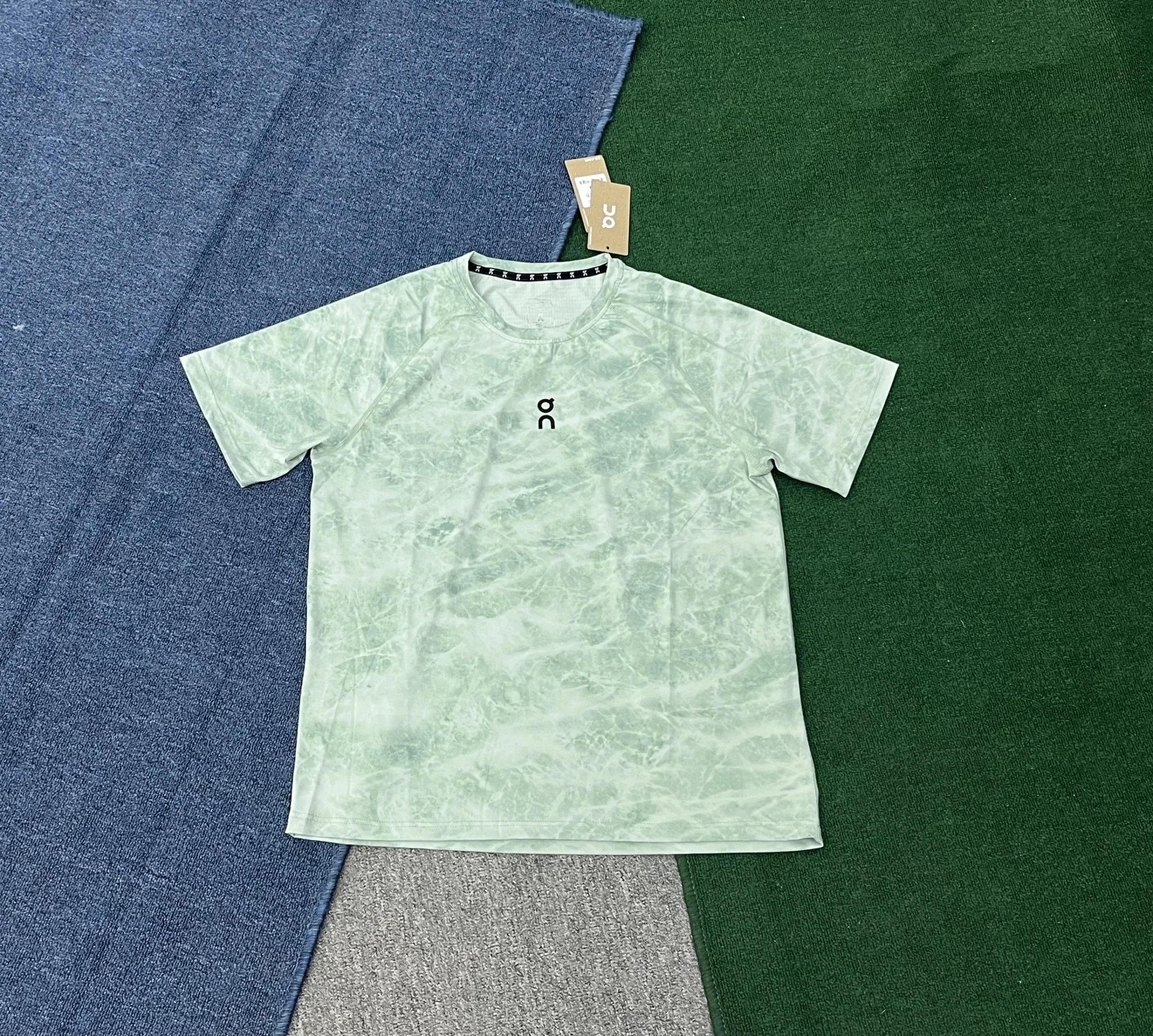 On T-Shirts Marble-print raglan short-sleeve T-shirt — 03