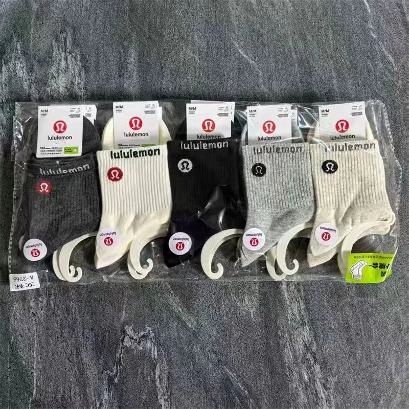 lululemon Socks Ribbed Crew image 12