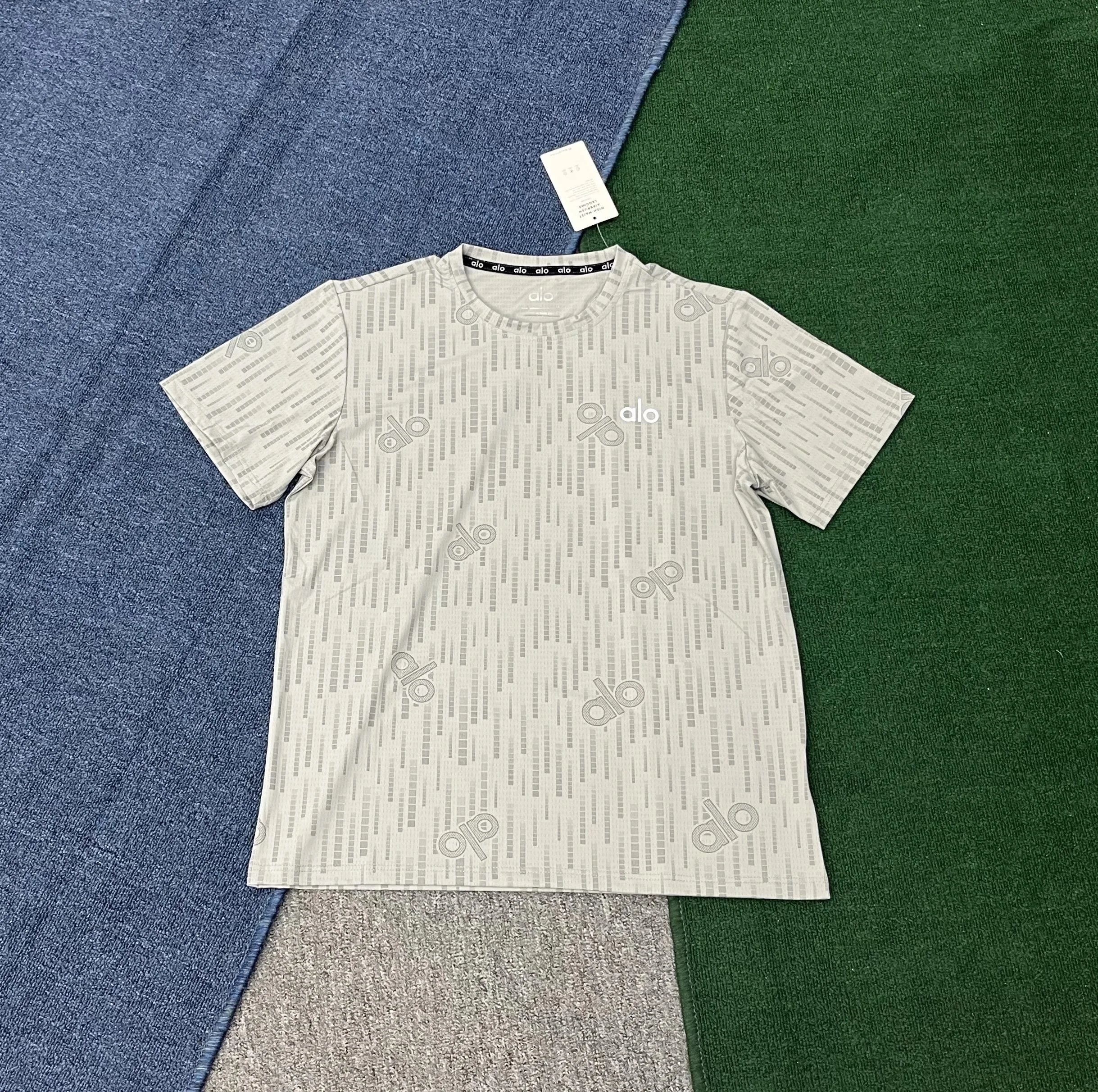 On T-Shirts Marble-print raglan short-sleeve T-shirt — 17