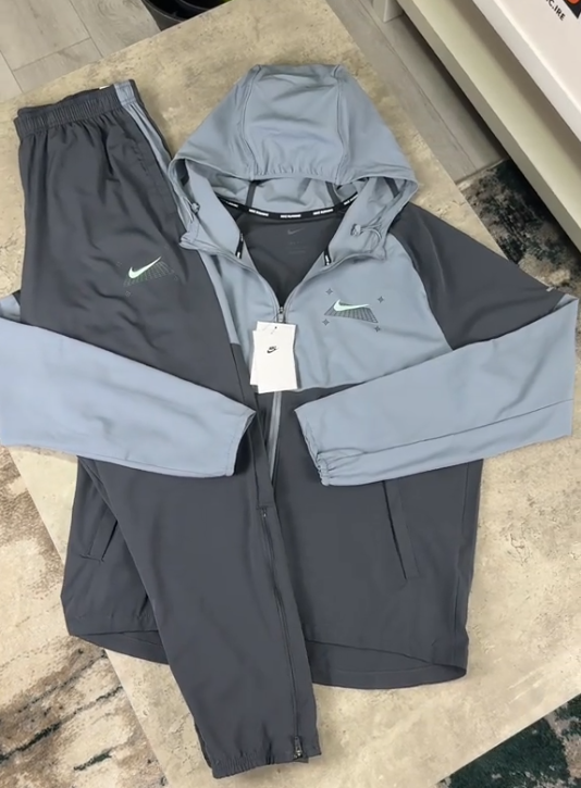 Berghaus Tracksuits Hooded zip-up tracksuit — 5