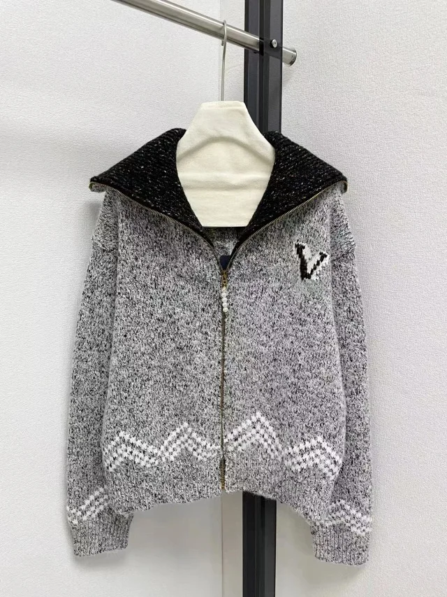 Dior Hoodies & Sweatshirts Reversible zip-up hooded knit sweatshirt with all-over logo pattern product detail image 39