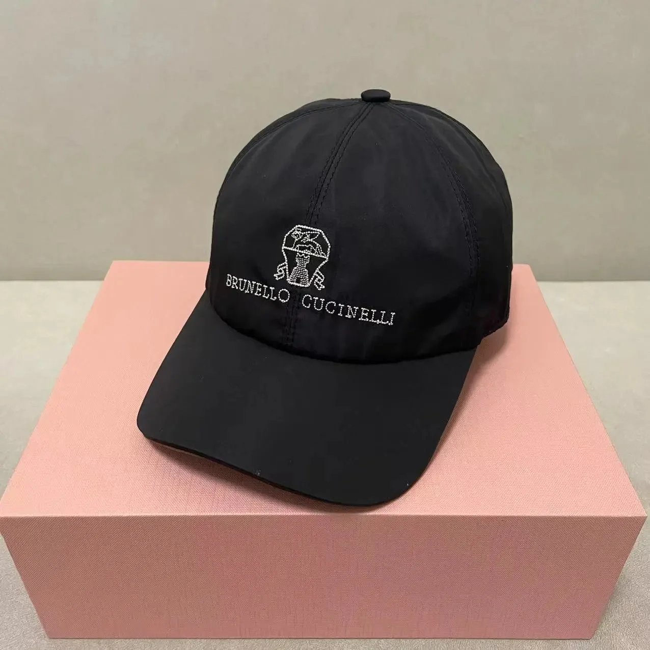 Brunello Cucinelli Hats Embroidered Crest Baseball Cap — 29 black