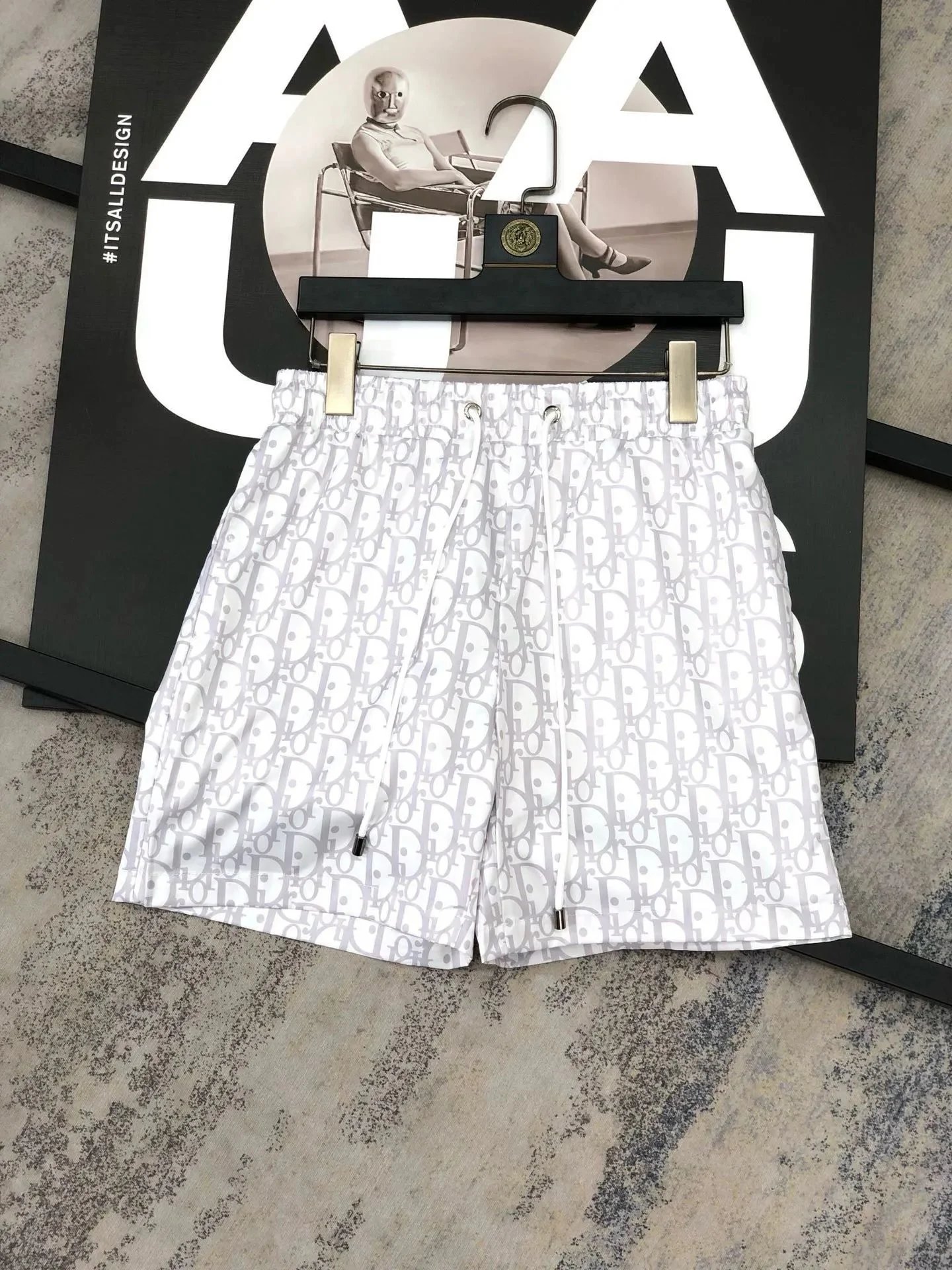 Gucci Shorts GG monogram gradient drawstring — 37
