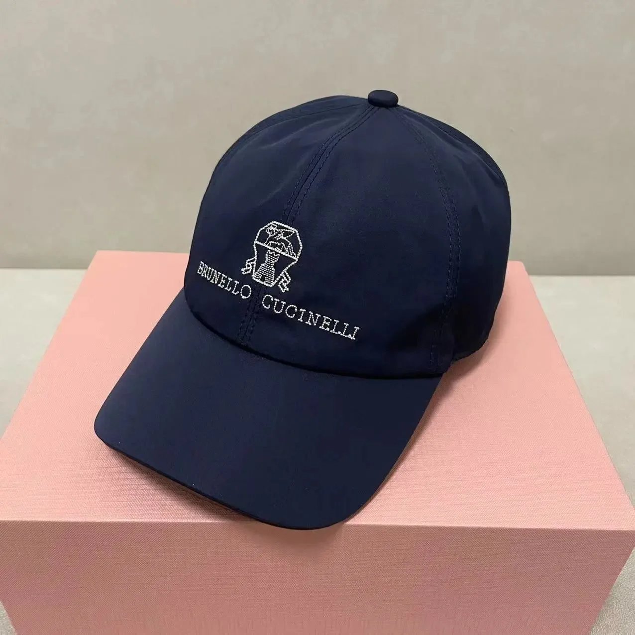 Brunello Cucinelli Hats Embroidered Crest Baseball Cap — 31 Navy Blue