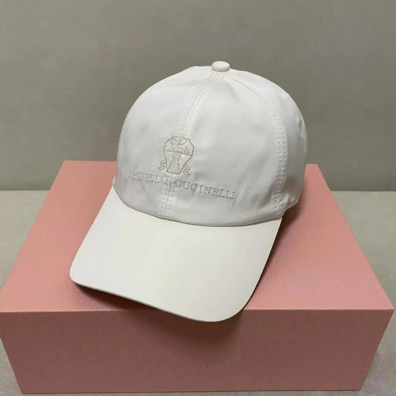 Brunello Cucinelli Hats Embroidered Crest Baseball Cap — 33 m white