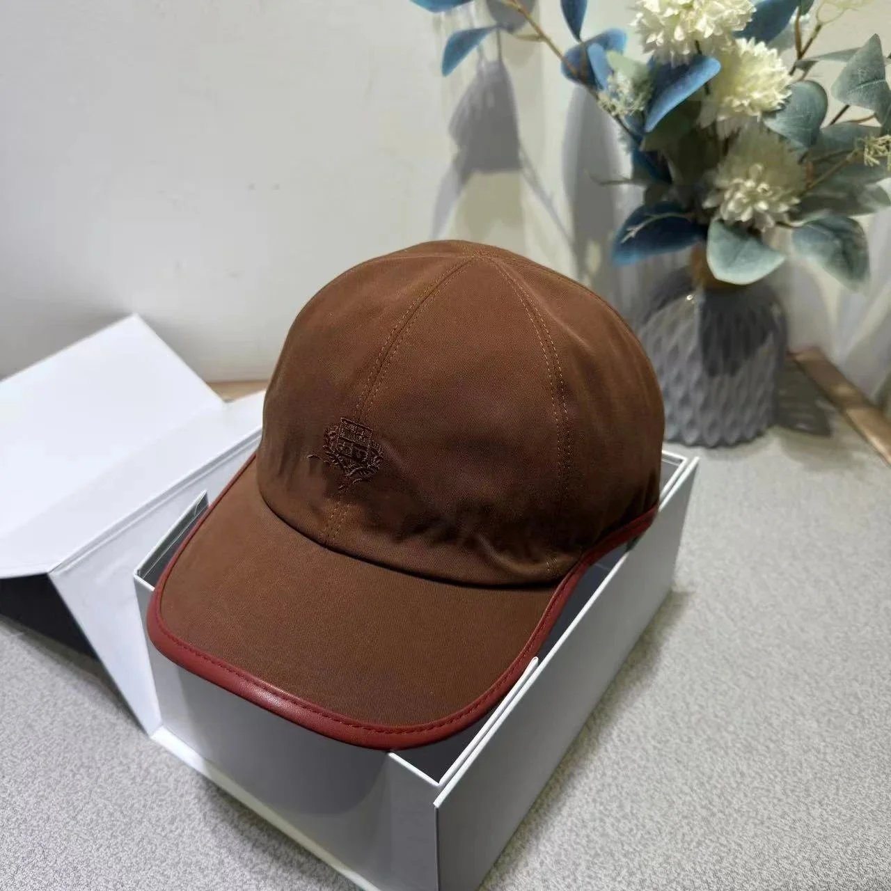 Brunello Cucinelli Hats Embroidered Crest Baseball Cap — 25 Camel color
