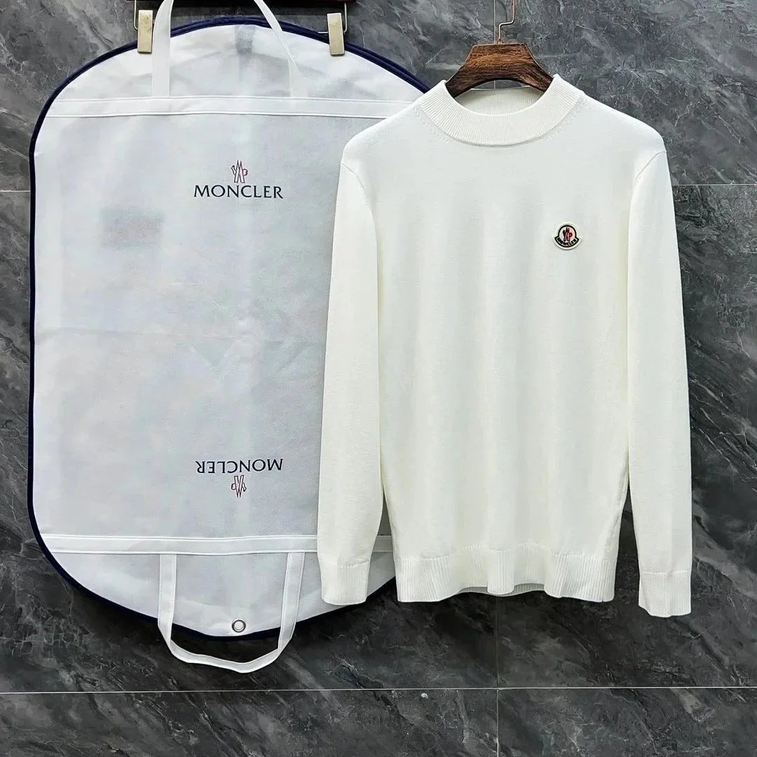Moncler Knitwear Logo-Patch Crewneck Knit Sweater image 2