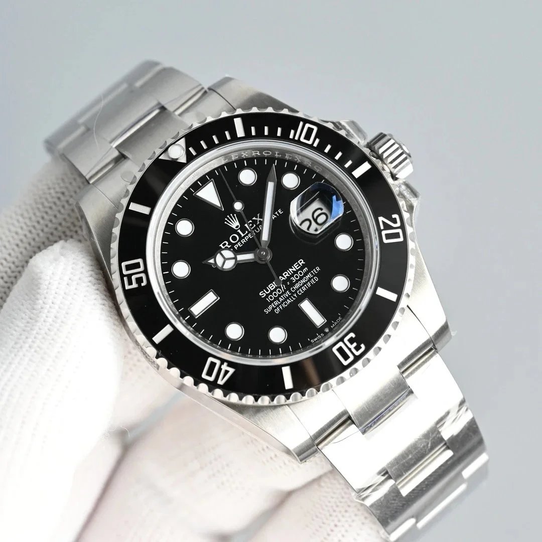 Rolex Submariner and Yacht-Master variants image 2