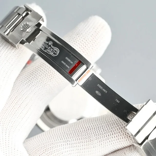 Rolex Submariner and Yacht-Master variants product detail image 9