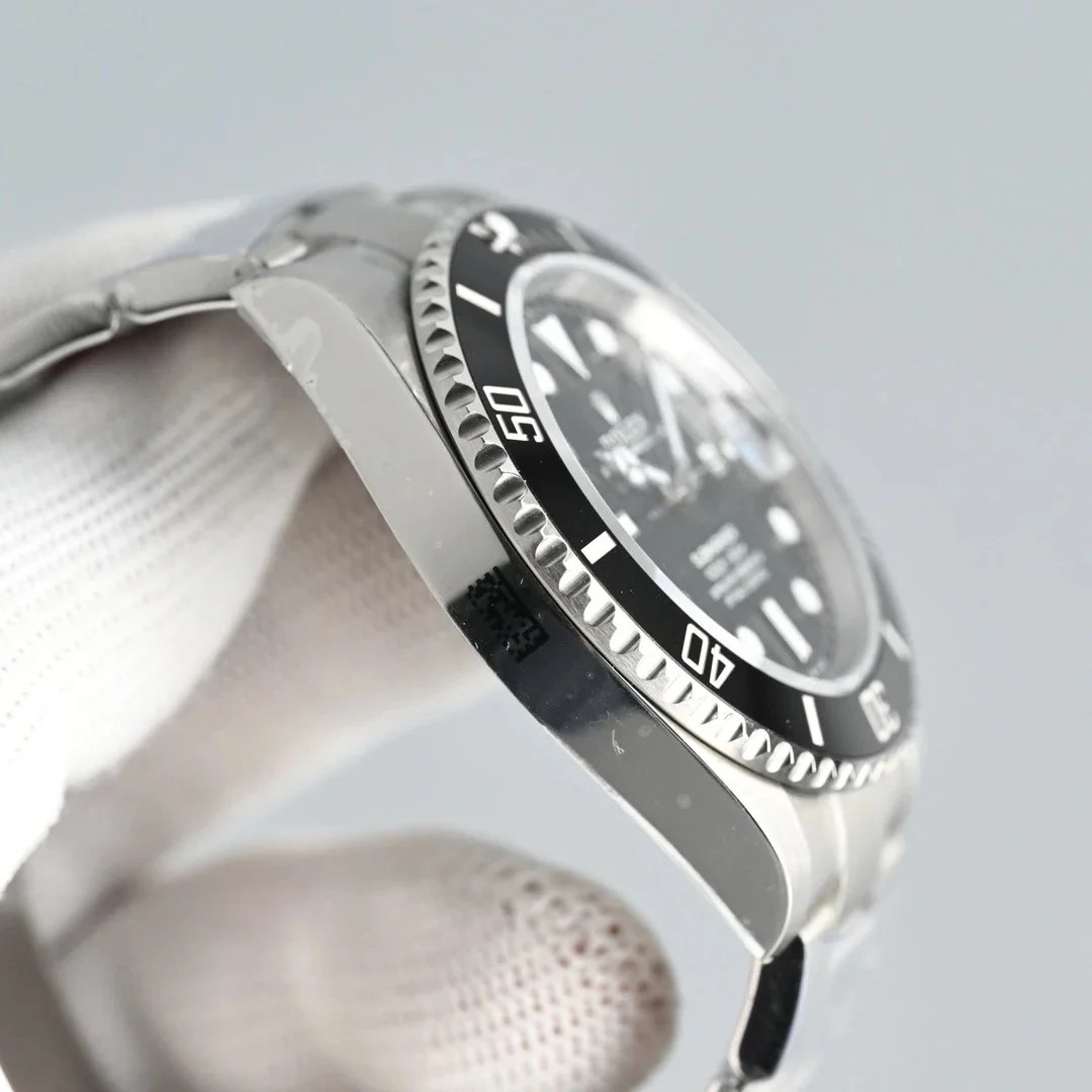 Rolex Submariner and Yacht-Master variants image 6