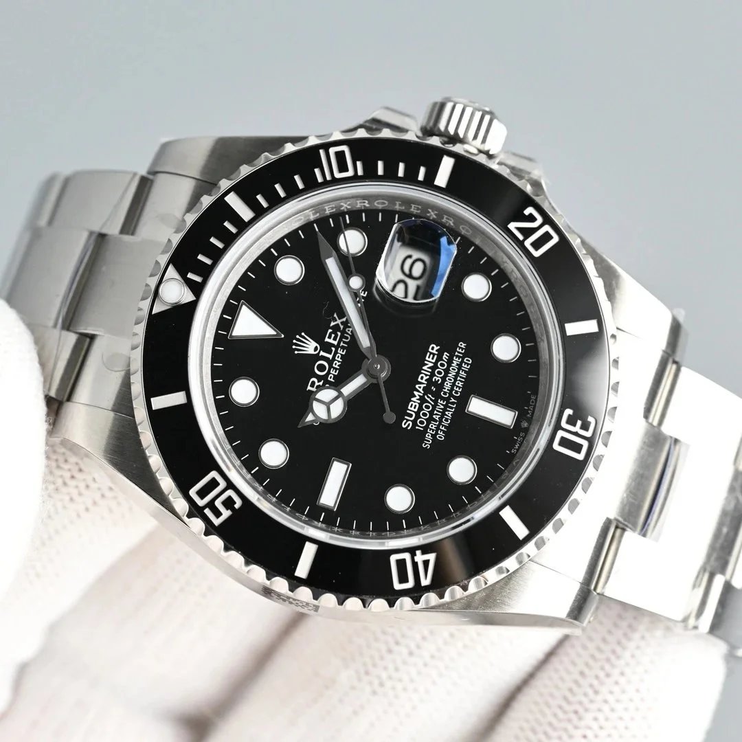 Rolex Submariner and Yacht-Master variants image 4