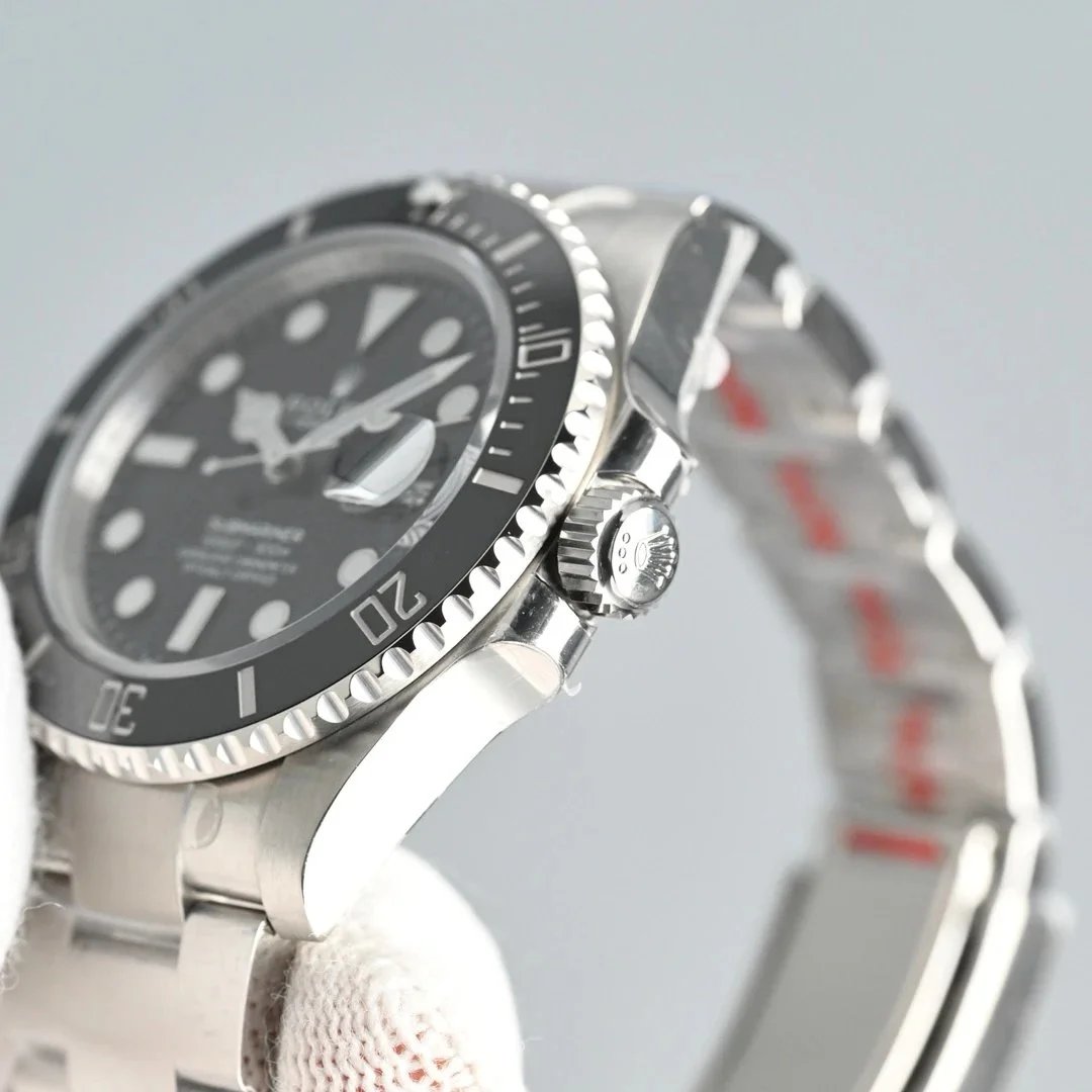 Rolex Submariner and Yacht-Master variants image 5