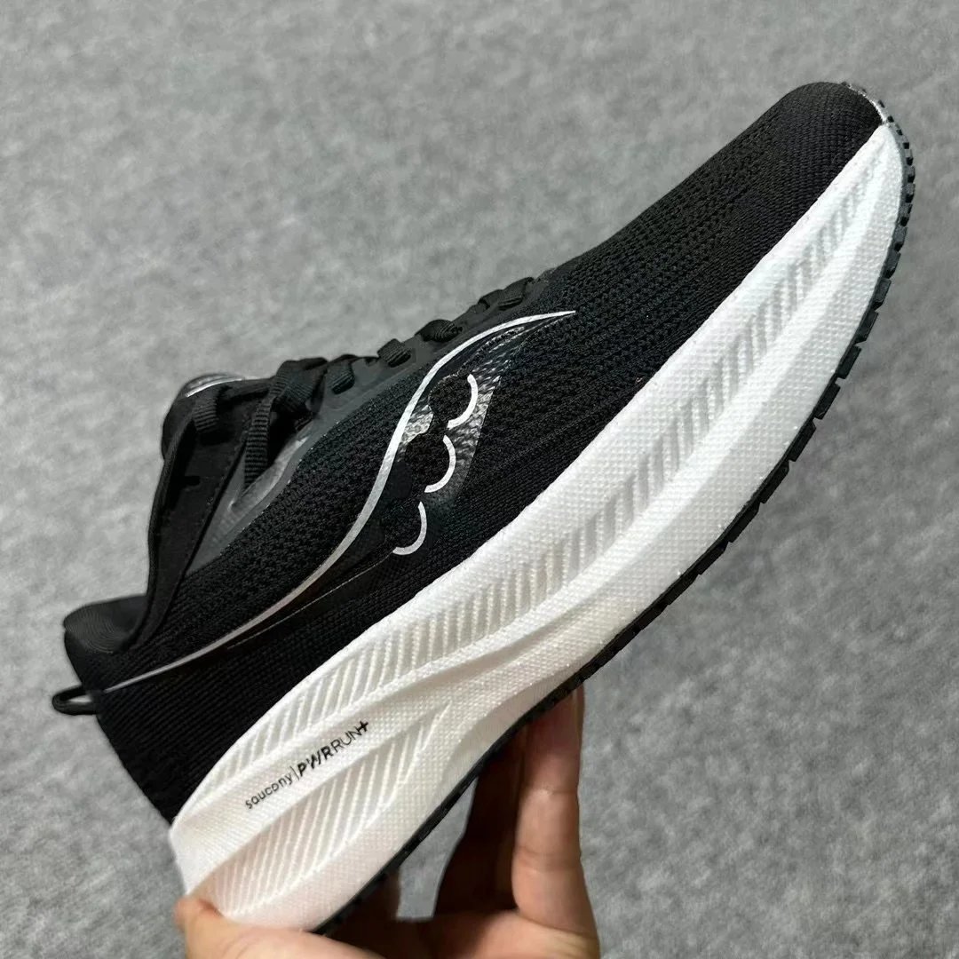 Saucony Power Run+ Black / White Running Shoes