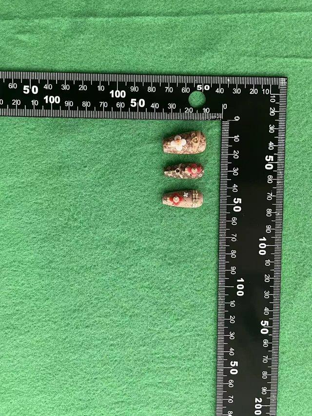 LV Nail Art: seller detail photo 11