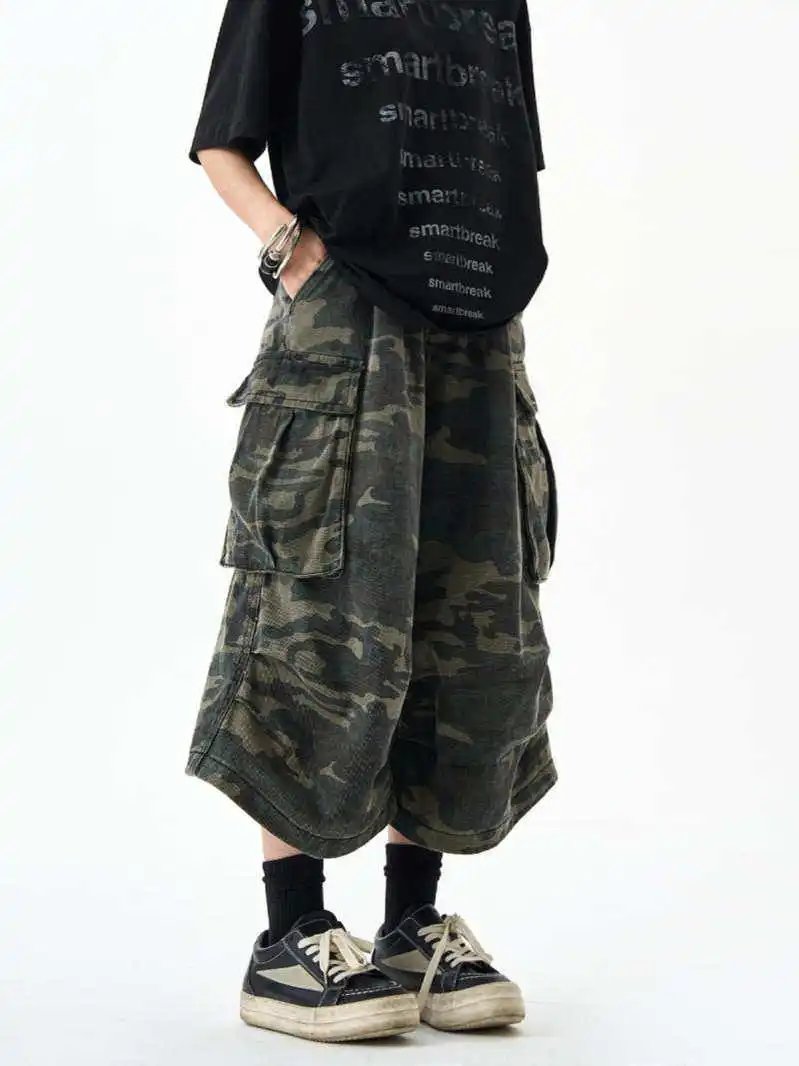 Design Smartbreak Camo Cargo Pants in Army Green Pants - 4