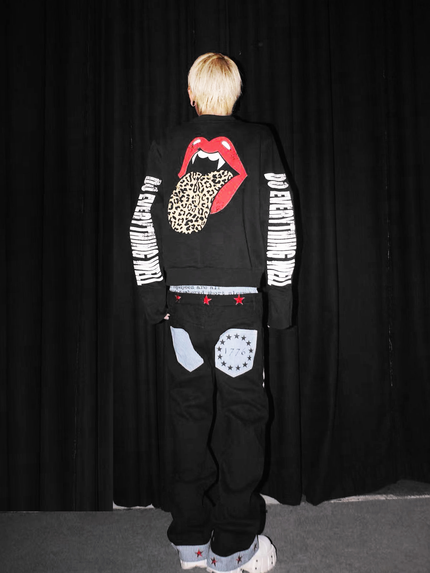A Bathing Ape HUF x The Rolling Stones Leopard Tongue Cropped Sweatshirt Black Hoodie - 15
