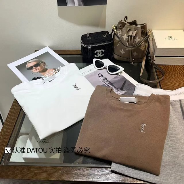 YSL tee: seller detail photo 8
