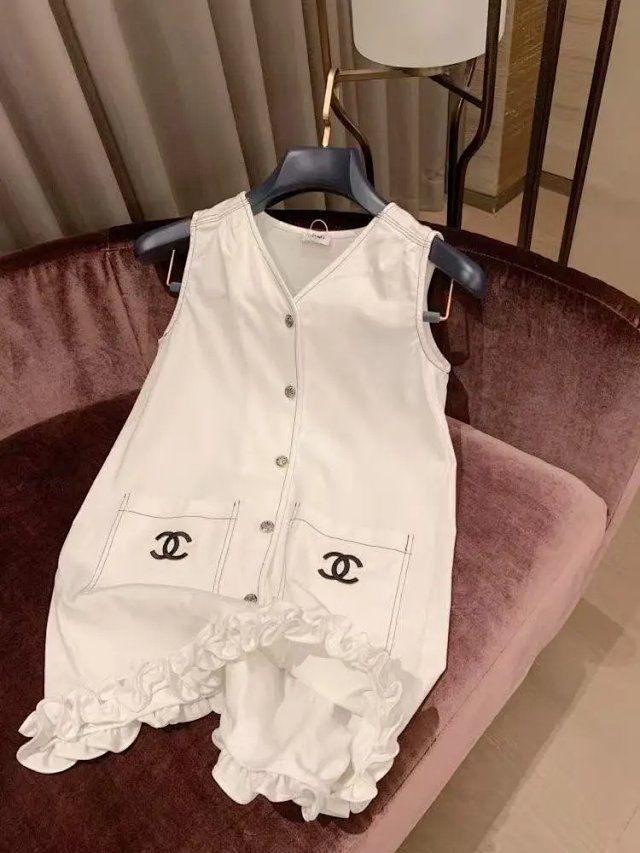 Chanel Dress: seller detail photo 6