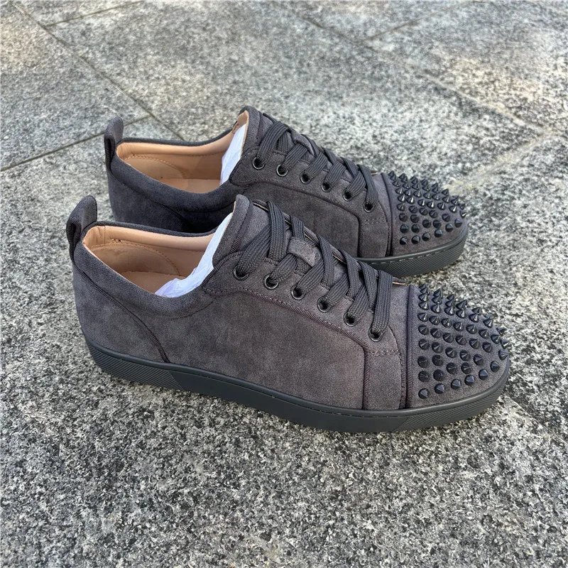 Genuine leather Acl red sole rivet men's toe nail Cl pair women's shoes Rhinestone casual trbottom sports shoes flat sole