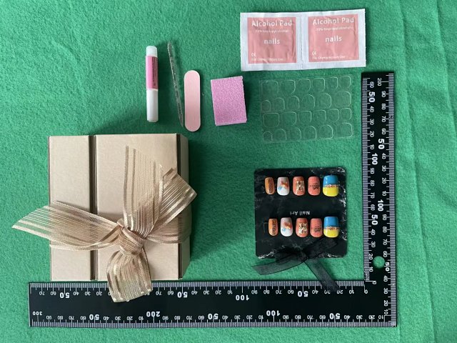 Hermès Nail Art: seller detail photo 11