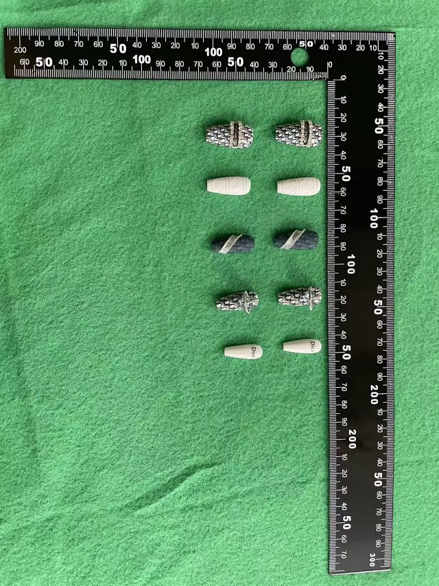 DIOR Nail Art: seller detail photo 11