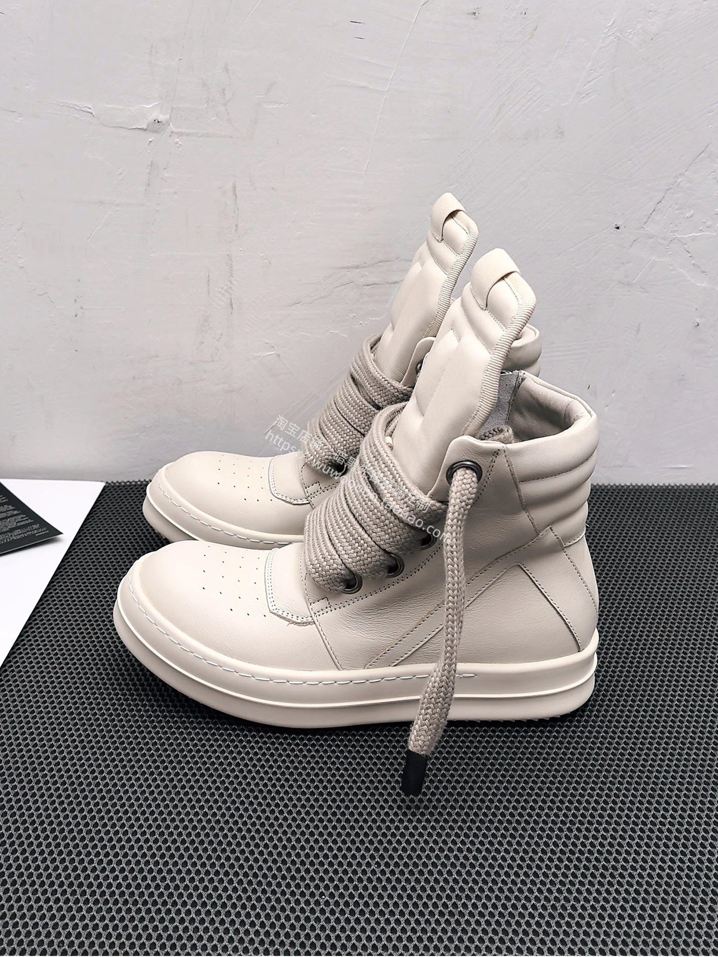 White high top short boots for children, RO inverted triangle thick shoelaces, leather thick sole, height increasing men's board shoes, casual couple shoes