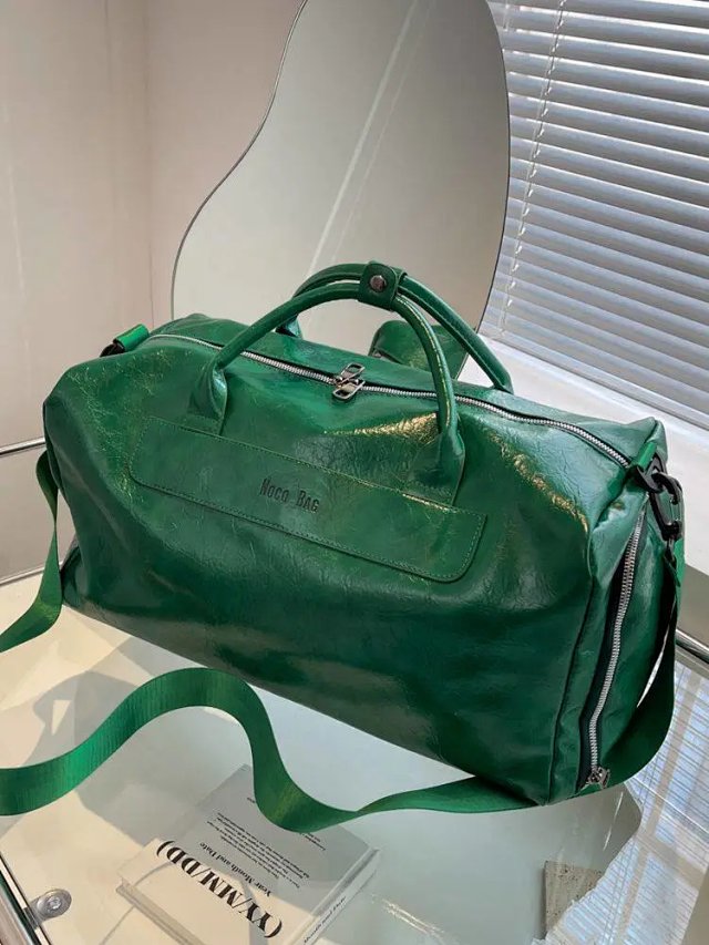 Wet and Dry Separation Fitness Bag: seller detail photo 2