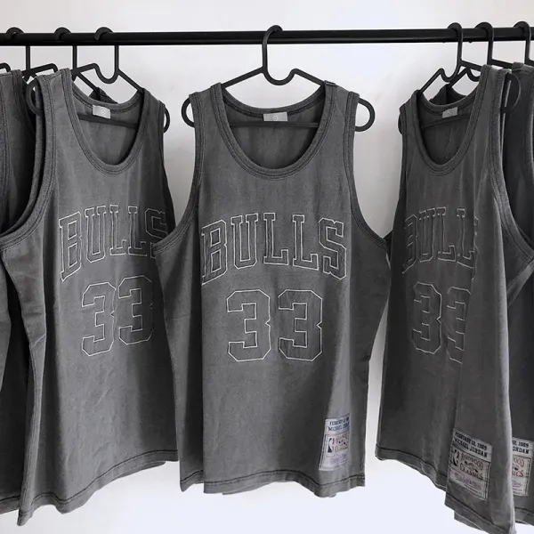 Mitchell & Ness Chicago Bulls #33 Michael Jordan Gray Vintage Jersey Vest-Top - 1