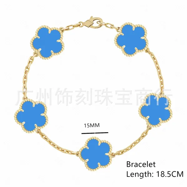 Van Cleef & Arpels Alhambra Bracelet Green Malachite and Diamond Gold Jewelry - 14