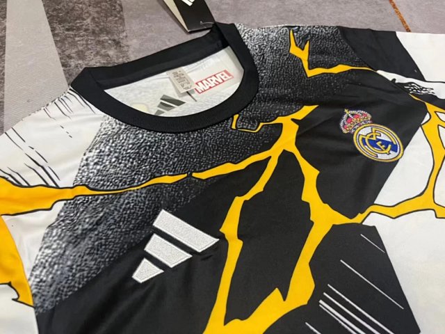 Real Madrid Jersey: seller detail photo 5