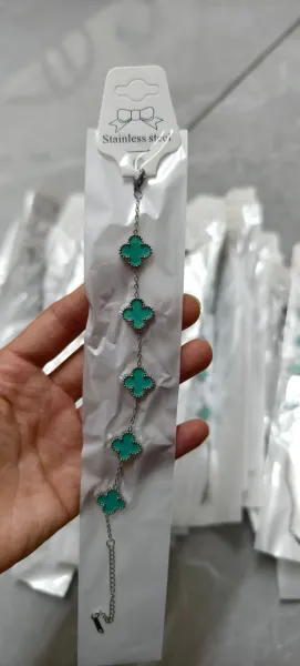 Design Stainless Steel Clover Charm Bracelet Turquoise Green Jewelry - 1