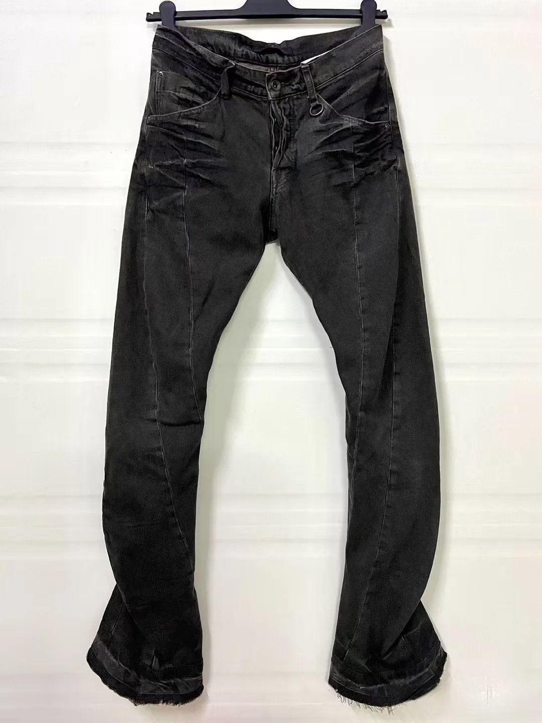Julius 08 Spiral Jeans