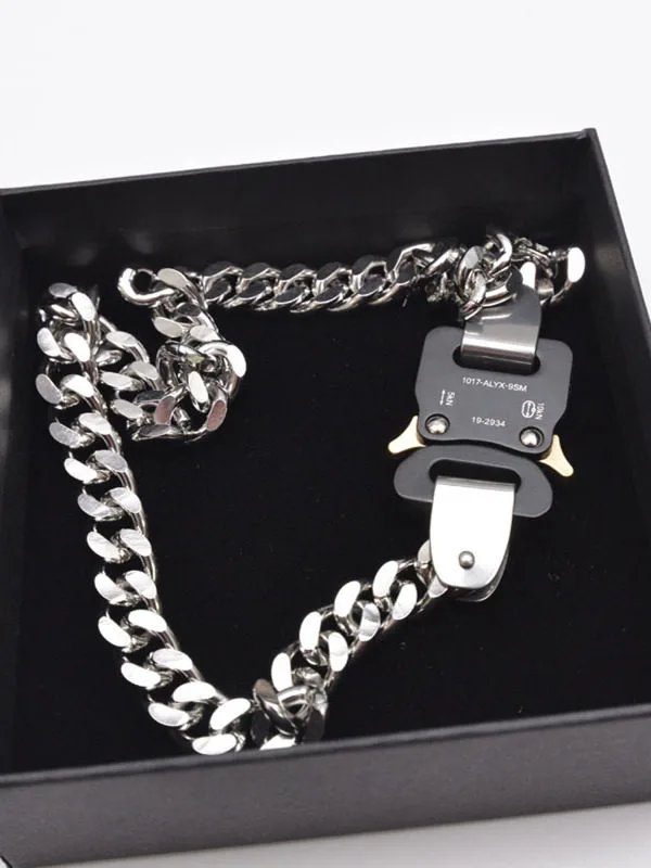 Alyx Strap Necklace