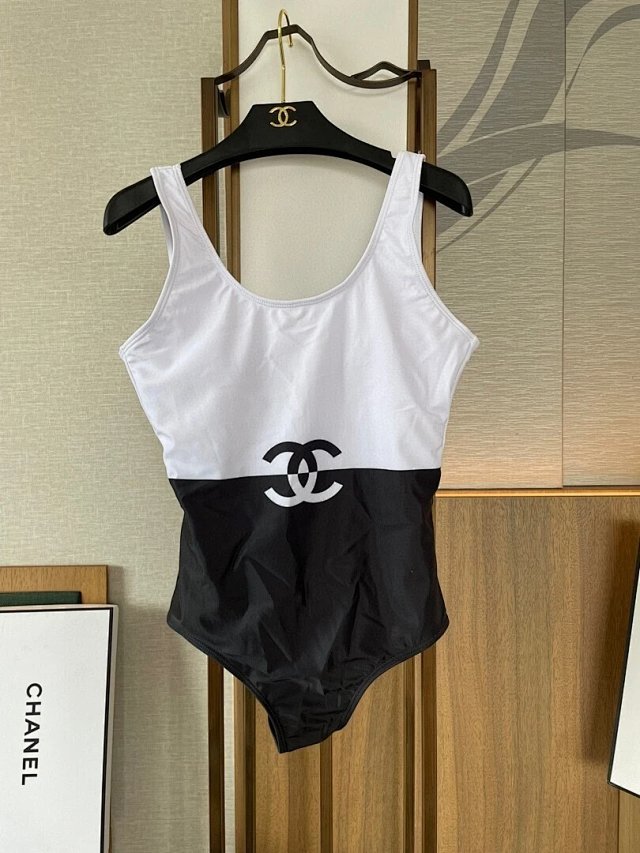 Chanel bikini: seller detail photo 2