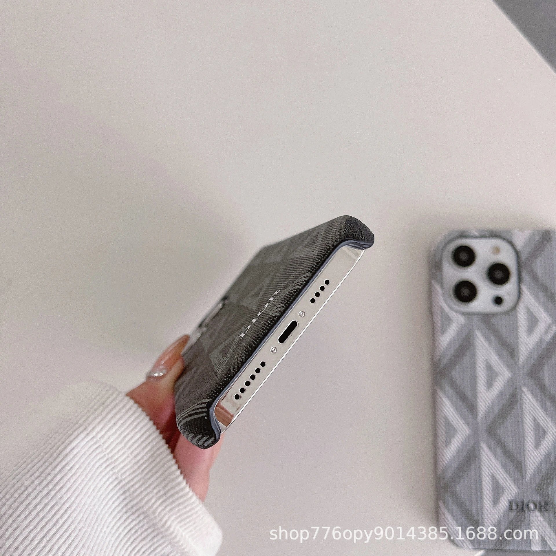 Dior Oblique Gray Geometric Pattern Phone Case - 4
