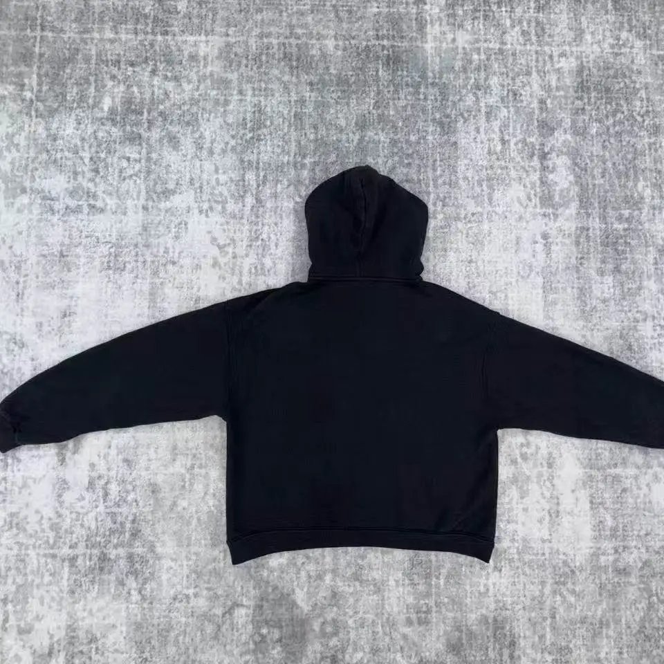 Akimbo Hoodie