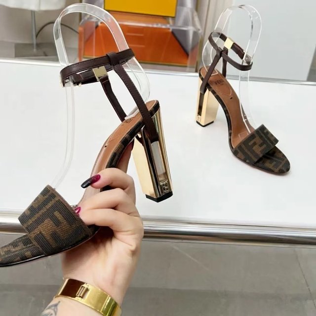 FENDI high heels: seller detail photo 3