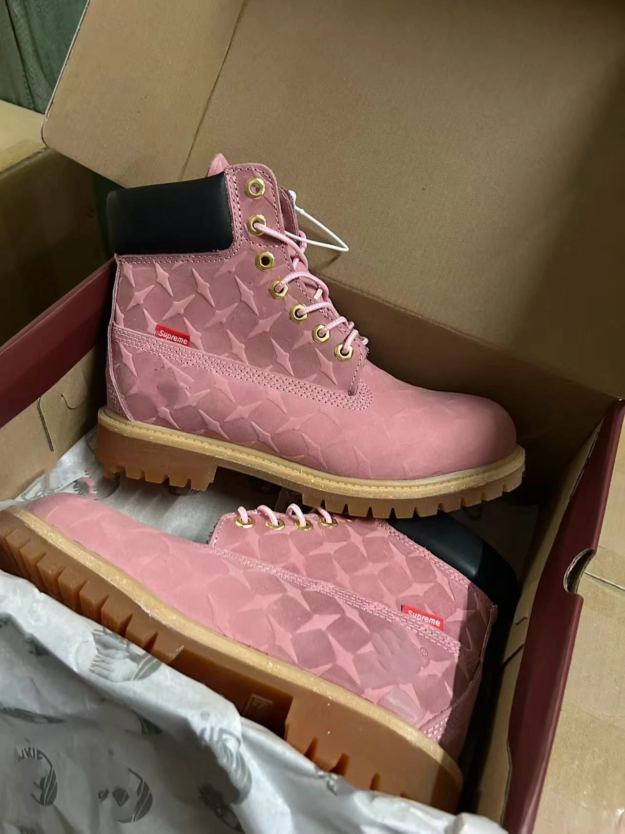 Dahuang boots, Sup collaboration, top layer cowhide, fashionable men's and women's Martin boots