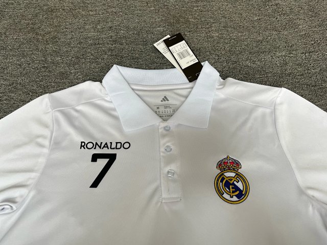 Real Madrid Jersey: seller detail photo 5