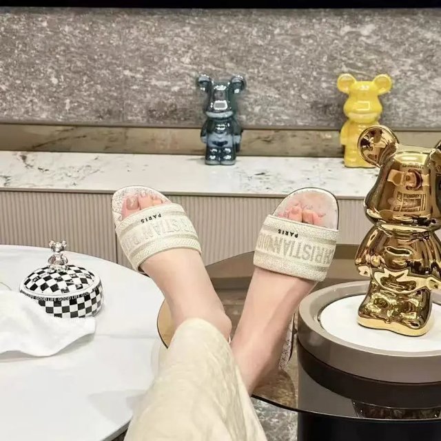 Christian Dior sandals: seller detail photo 3