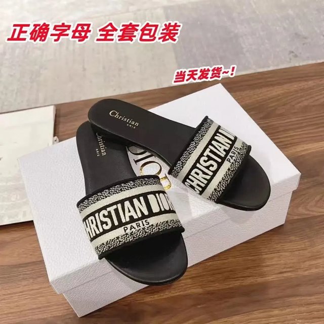 Christian Dior sandals: seller detail photo 2