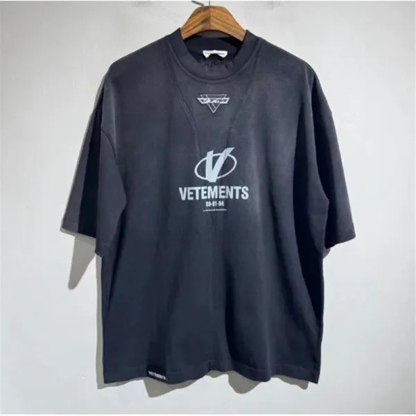 Vetements Embroidered Logo Washed Black T-Shirt - 2