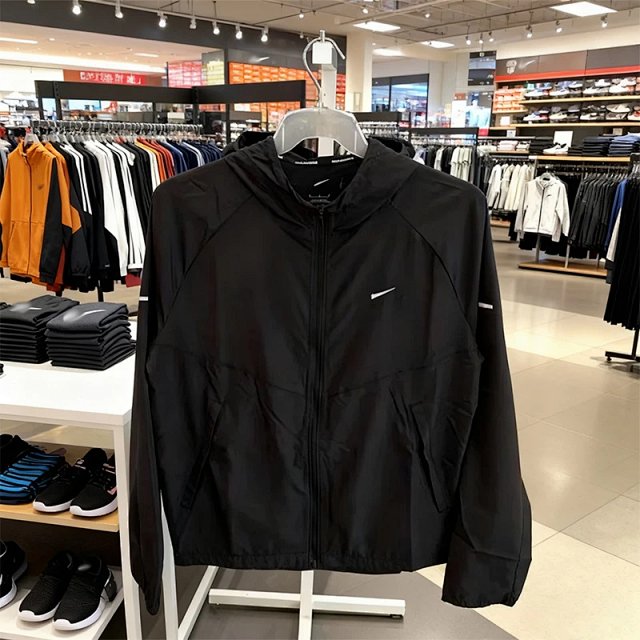 Nike Jacket suit: seller detail photo 2