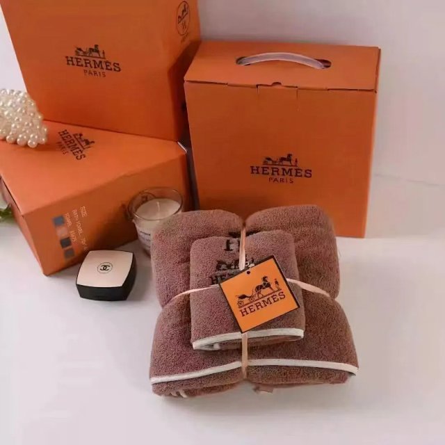 Hermès bath towel: seller detail photo 8